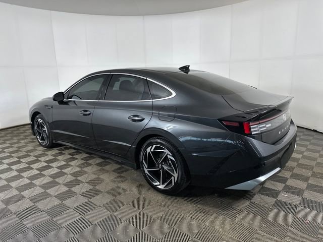 Used 2024 Hyundai Sonata SEL w/ Convenience Package image 5
