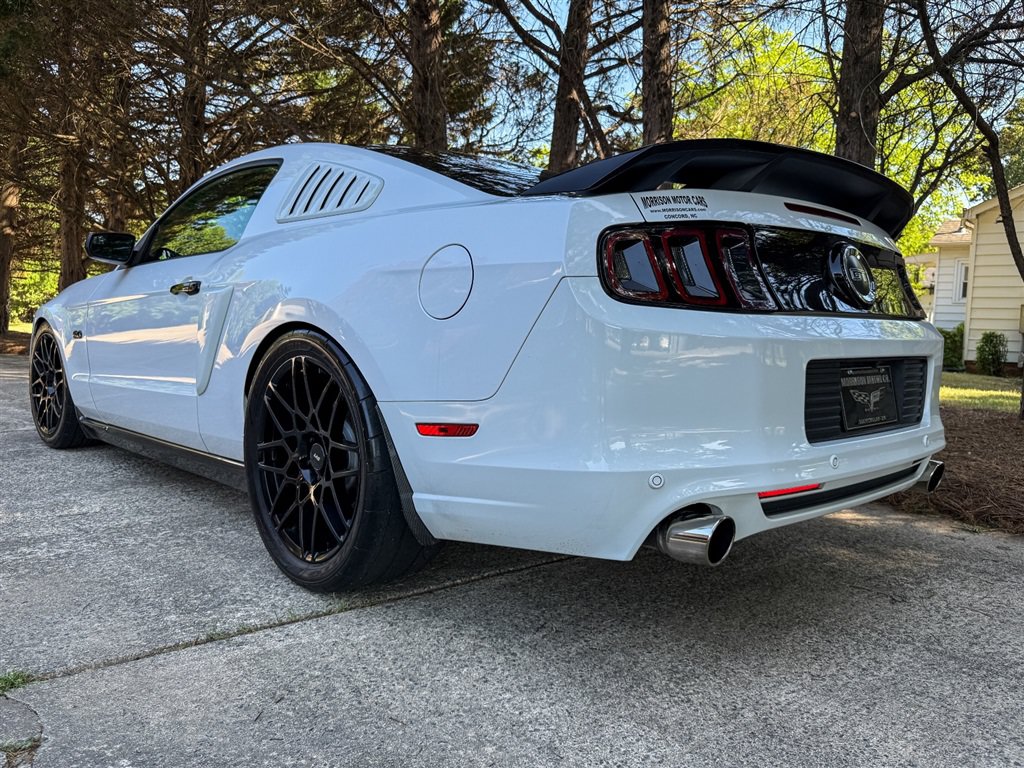 Used 2014 Ford Mustang GT Premium w/ GT Track Package RWD image 23