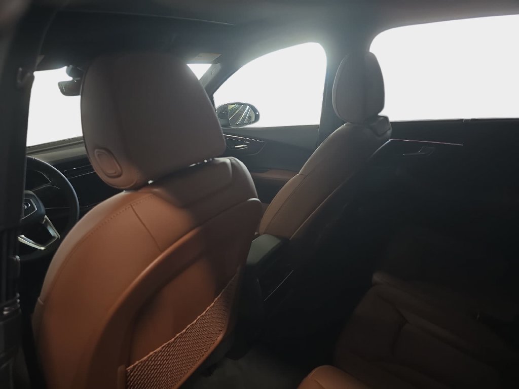 New 2026 Audi Q7 2.0T Premium Plus AWD/4WD image 7