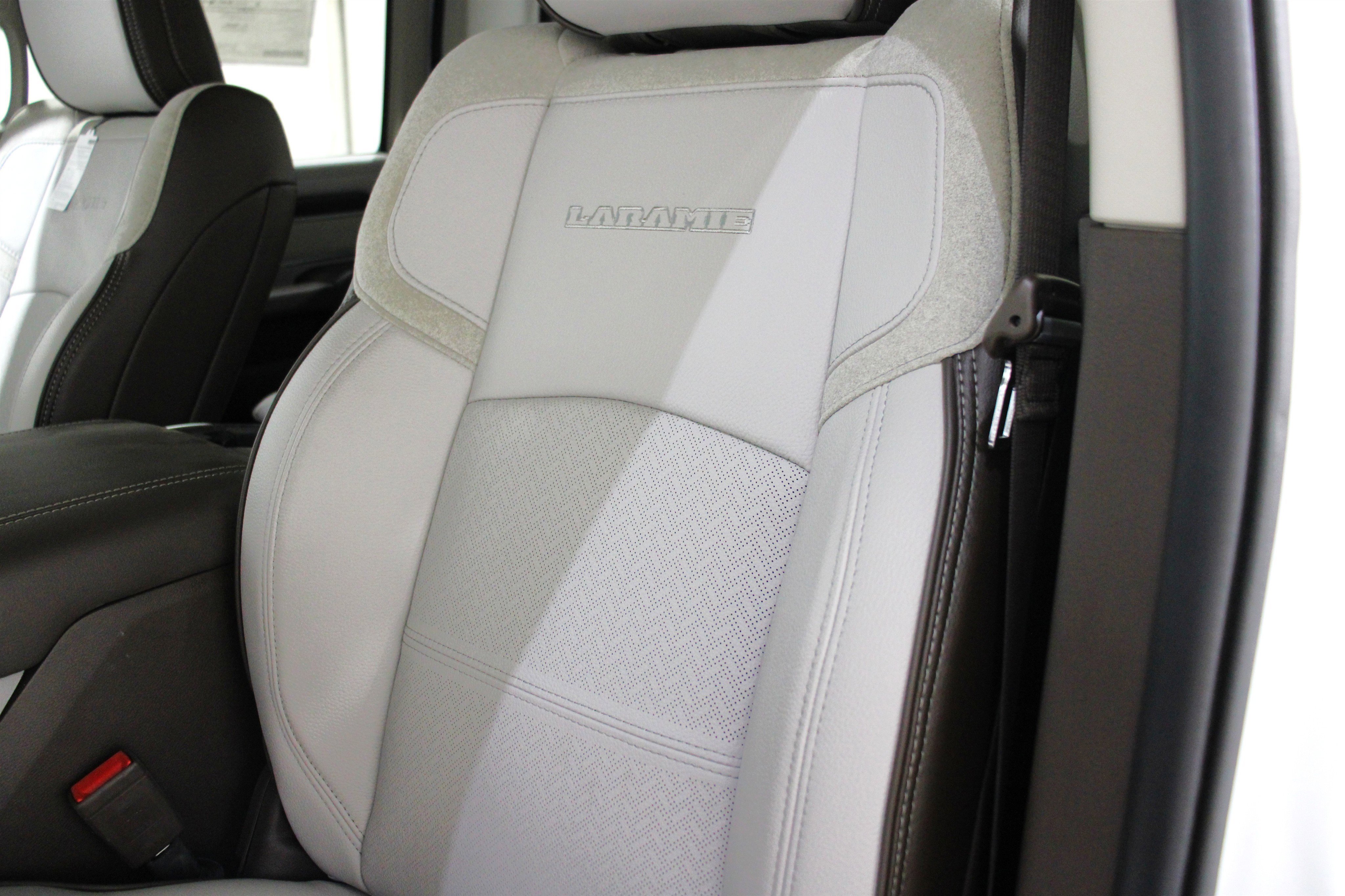 New 2025 RAM 2500 Laramie image 4