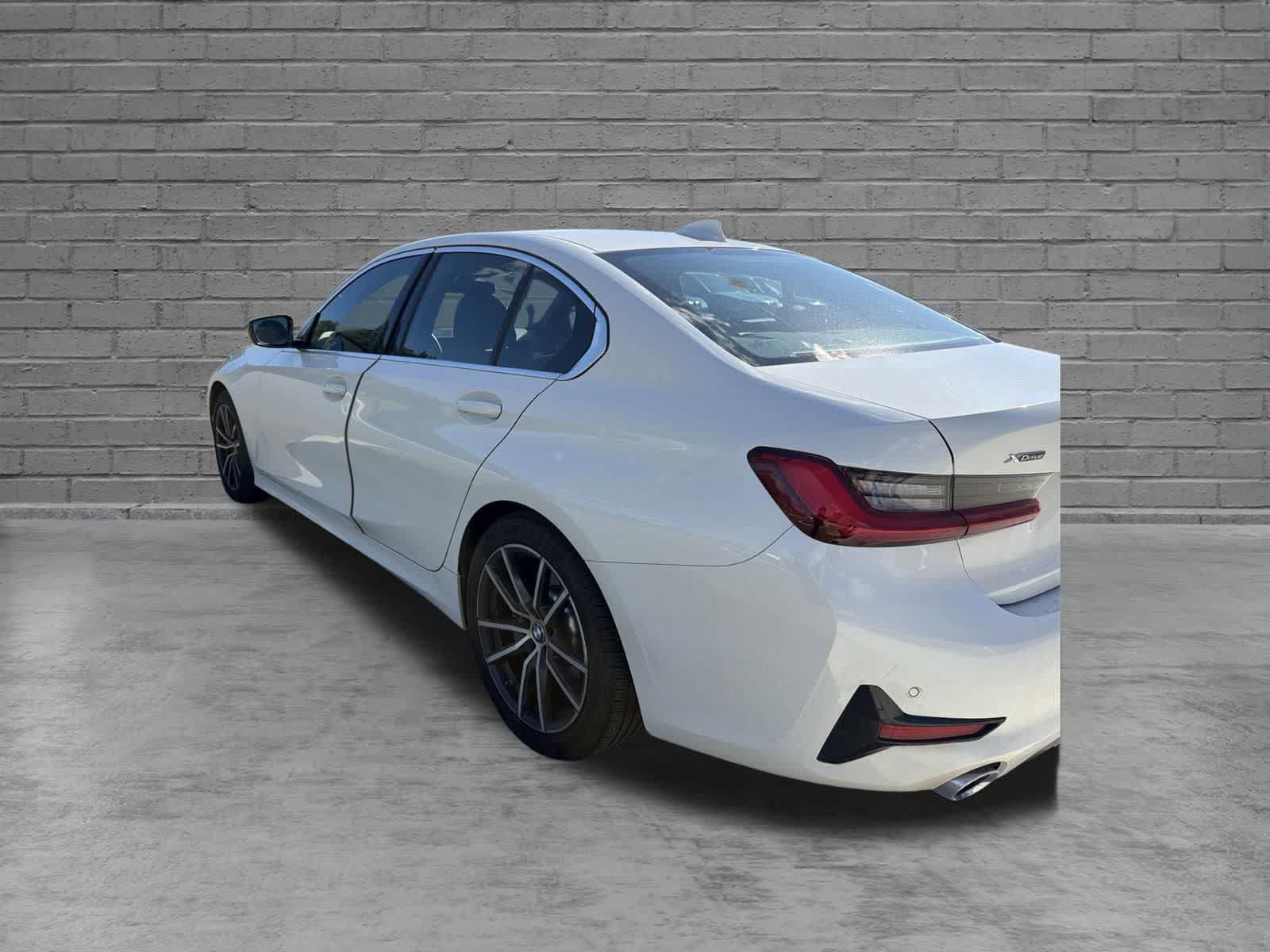 Used 2020 BMW 330i xDrive Sedan w/ Premium Package AWD/4WD image 7