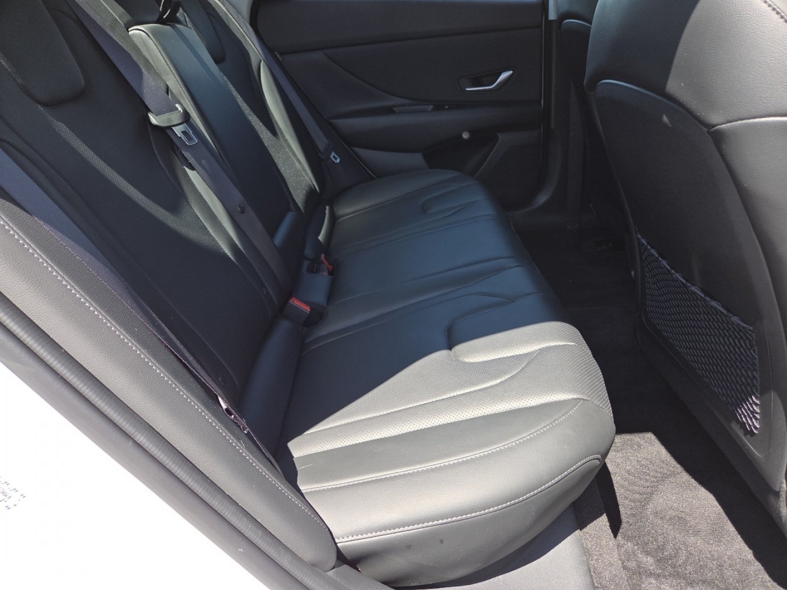 Used 2024 Hyundai Elantra Limited FWD image 25