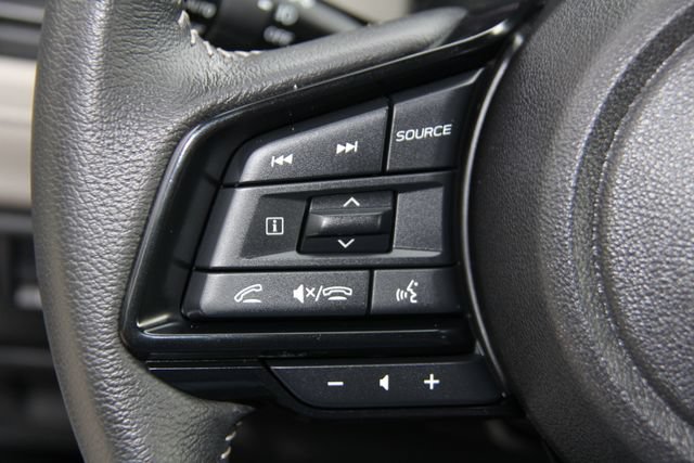 Certified 2025 Subaru Forester Premium AWD/4WD image 22