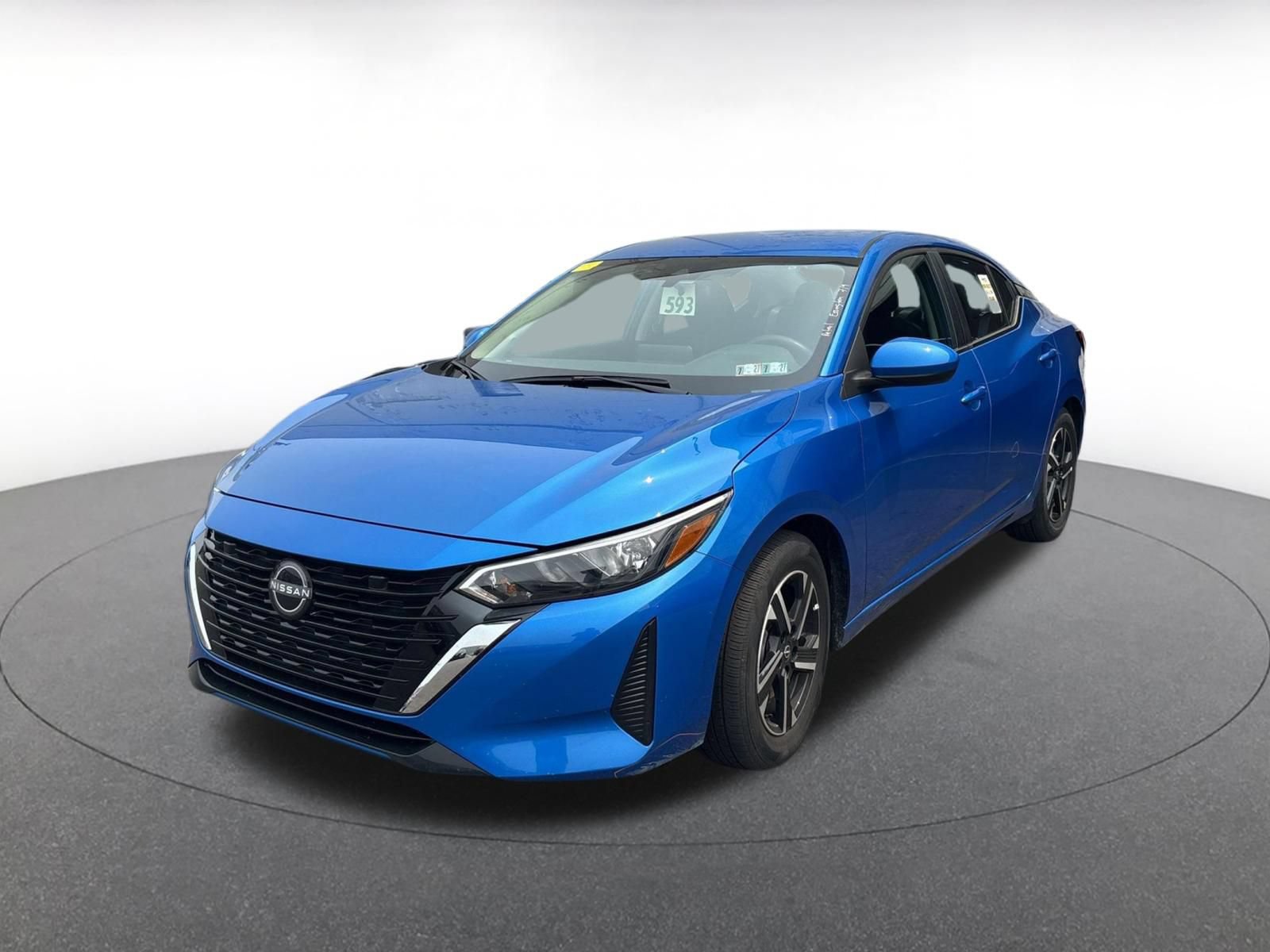 Used 2025 Nissan Sentra SV FWD image 3