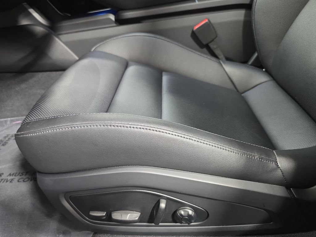Certified 2024 Porsche Taycan RWD image 23