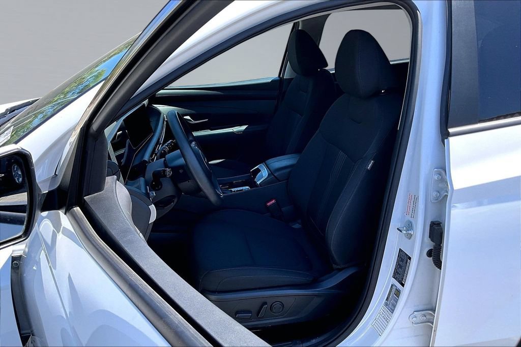 Used 2025 Hyundai Tucson SEL FWD image 3