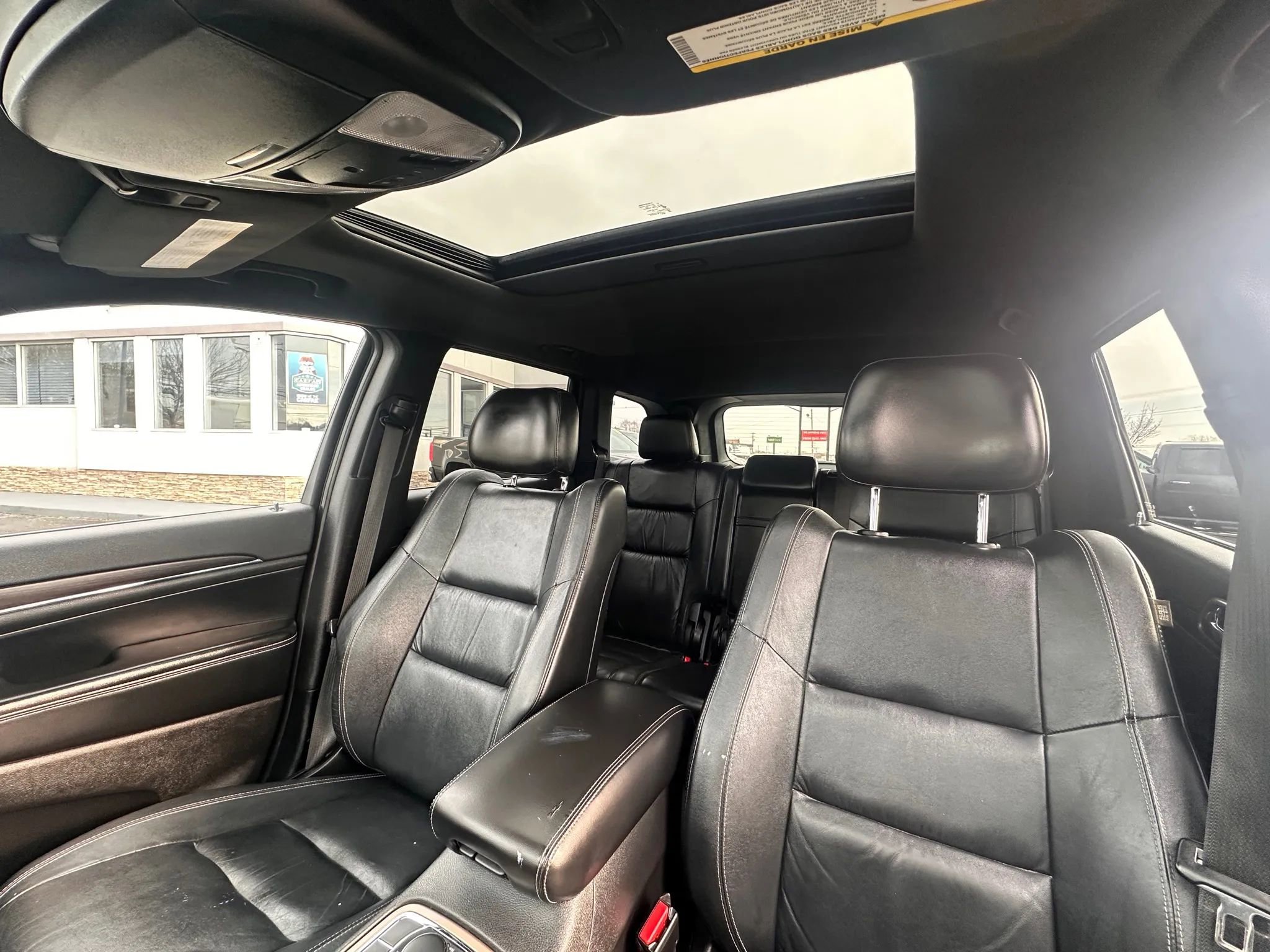 Used 2014 Jeep Grand Cherokee Limited w/ Trailer Tow Group IV image 11