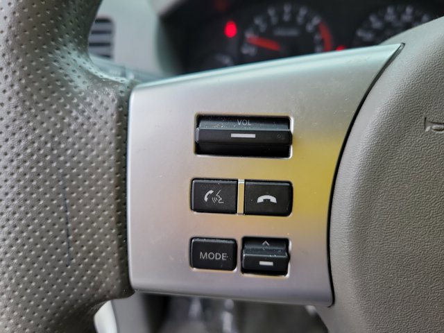 Used 2014 Nissan Frontier SV image 22