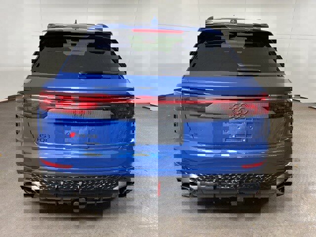 New 2026 Audi RS Q8 performance image 6