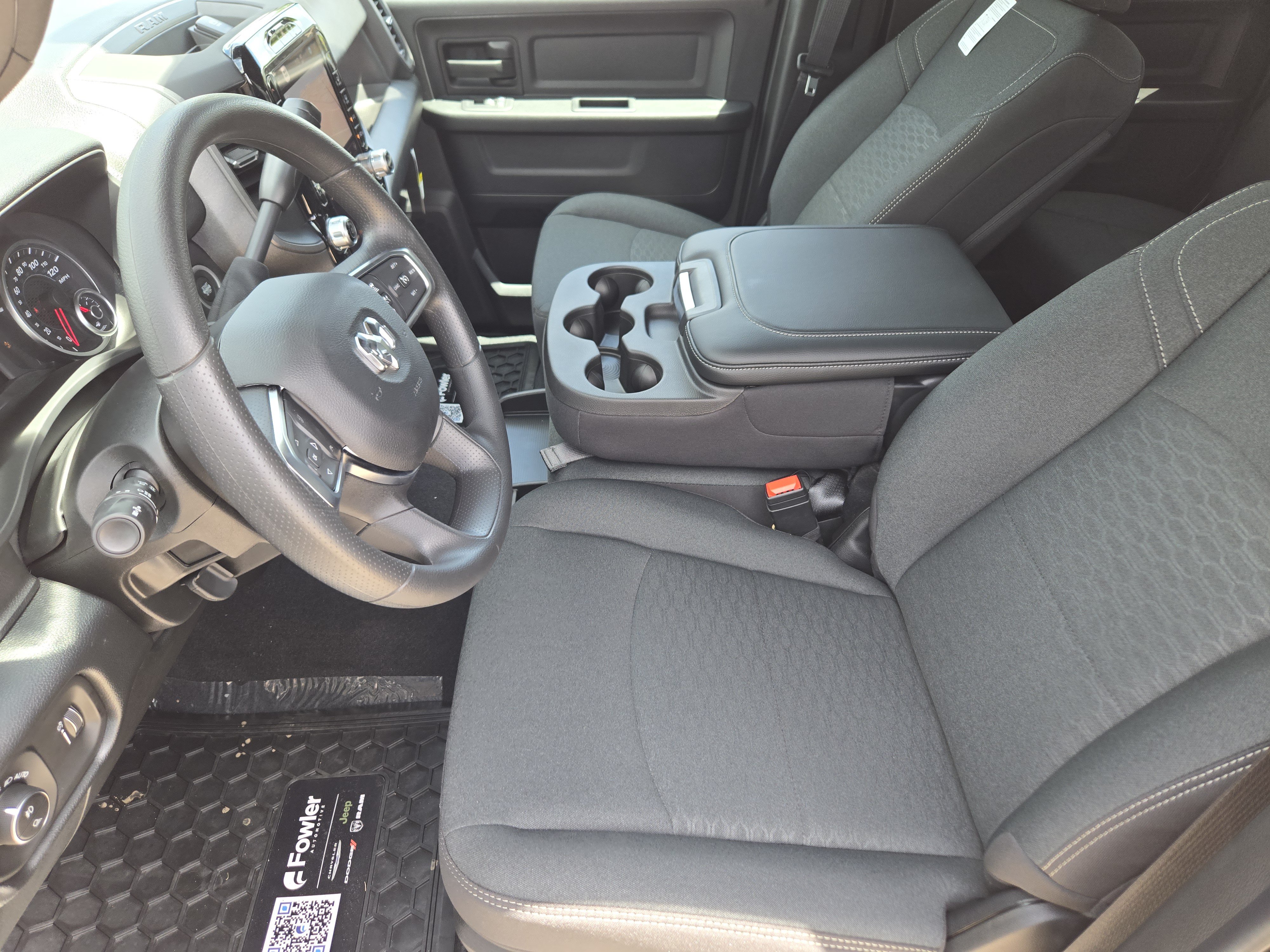 New 2026 RAM 3500 Tradesman AWD/4WD image 11