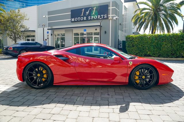 Used 2018 Ferrari 488 GTB image 33