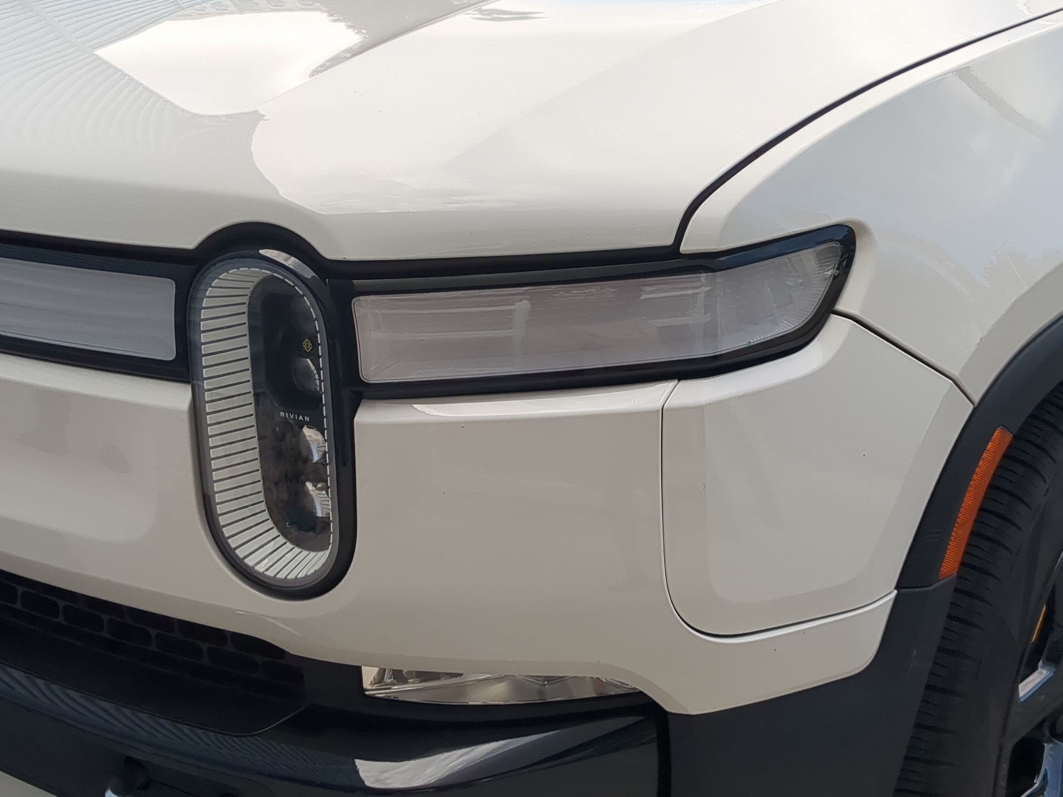 Used 2022 Rivian R1T Launch Edition AWD/4WD image 9