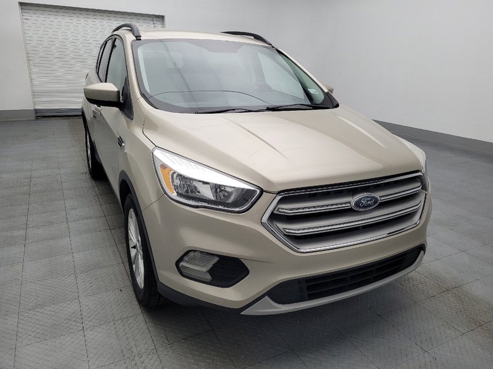 Used 2018 Ford Escape SE w/ SE Sync 3 Package FWD image 14