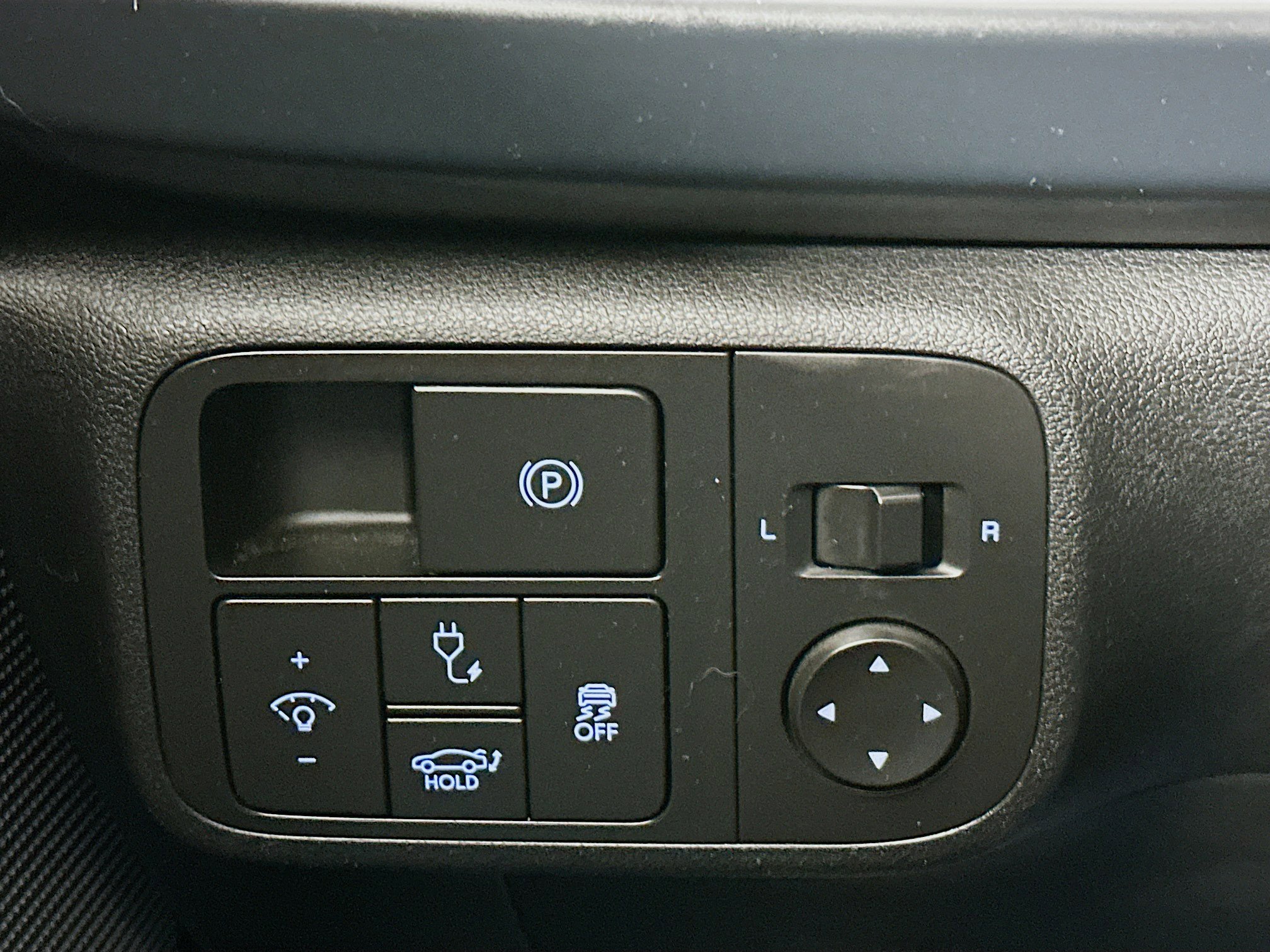 Used 2023 Hyundai Ioniq 6 SEL image 16