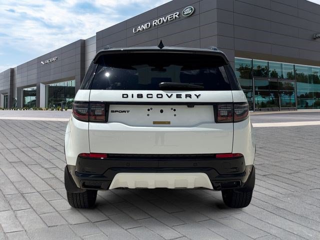 Used 2025 Land Rover Discovery Sport Dynamic SE AWD/4WD image 4