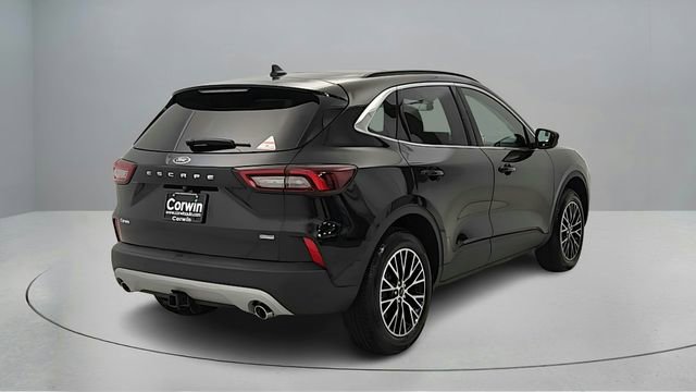 New 2026 Ford Escape SE w/ Class II Trailer Tow Package image 7