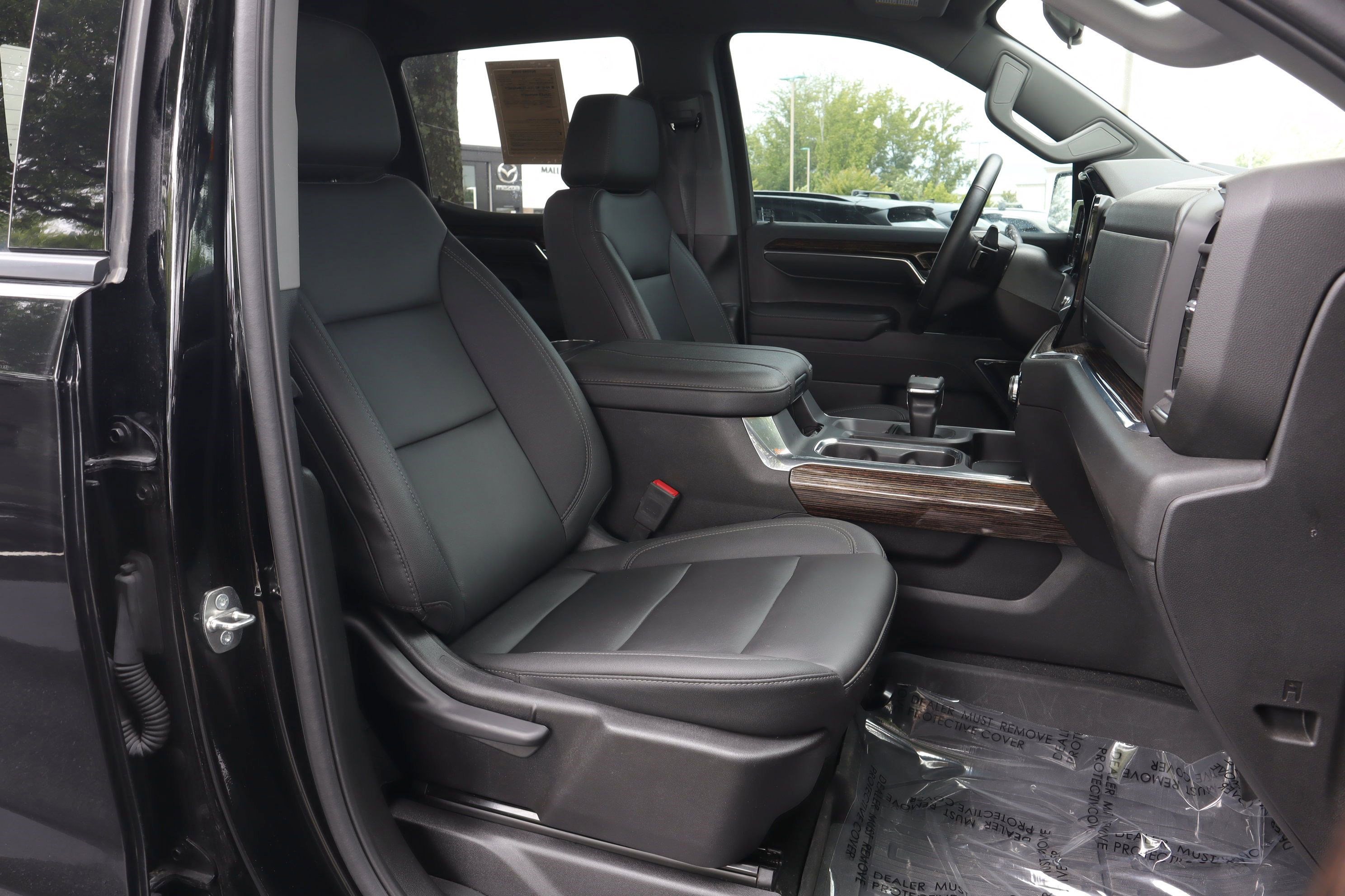 Used 2024 GMC Sierra 1500 Elevation w/ Elevation Premium Package AWD/4WD image 29