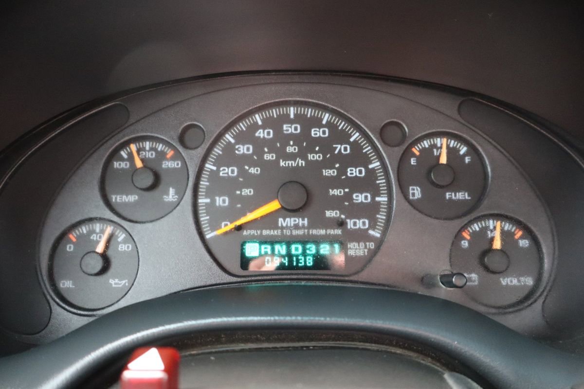 Used 2000 Chevrolet S10 Pickup LS w/ Preferred Equipment Group RWD image 24