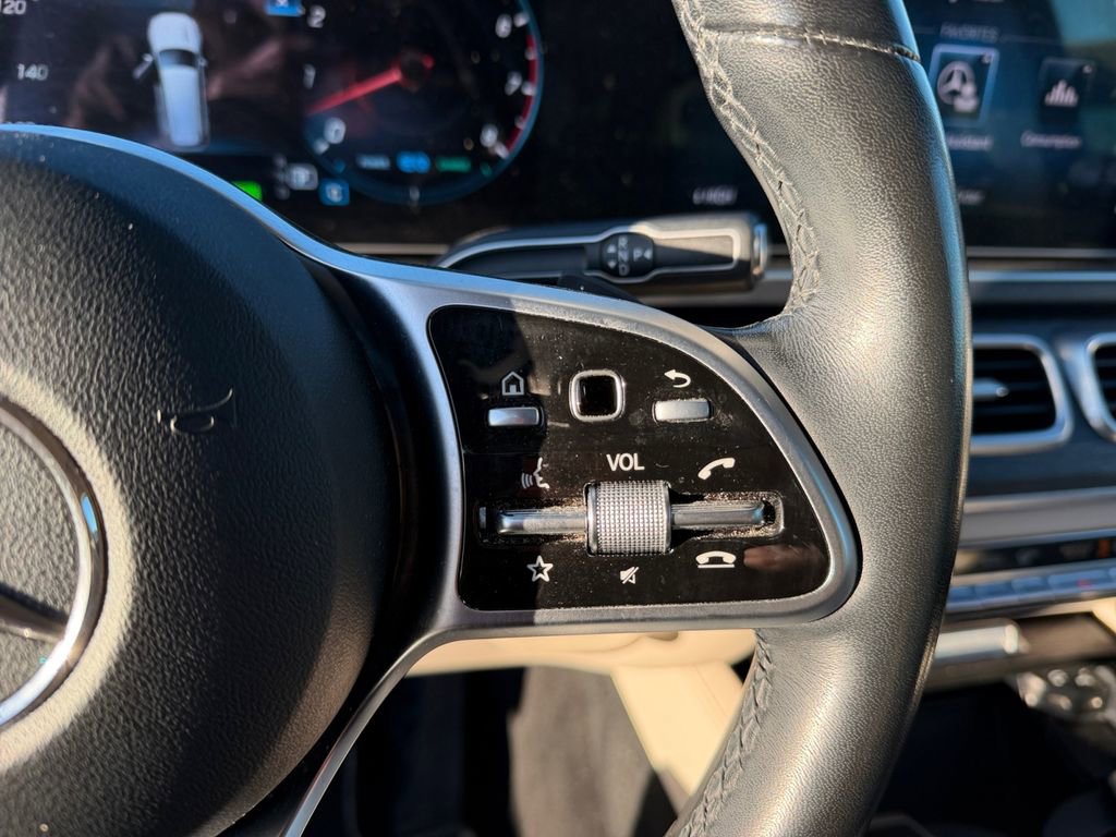 Used 2022 Mercedes-Benz GLS 450 4MATIC image 20