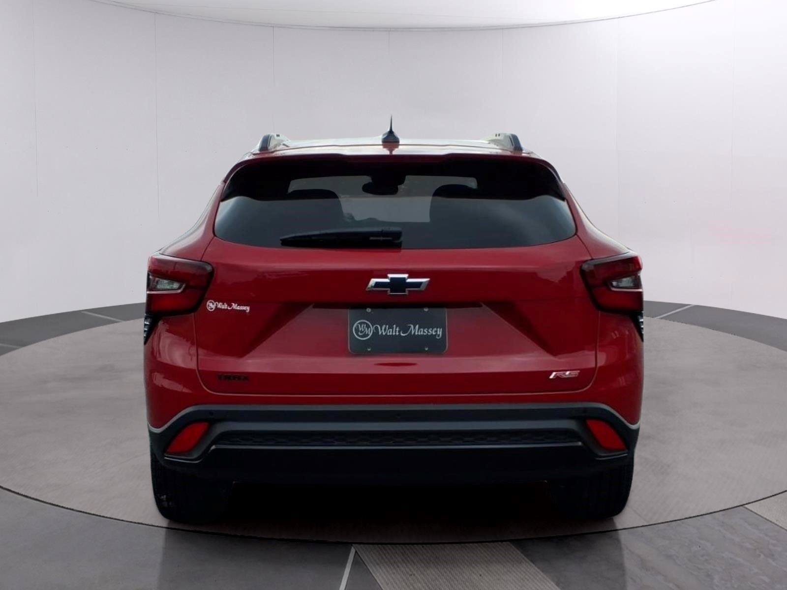 New 2026 Chevrolet Trax RS w/ Driver Confidence Package FWD image 4