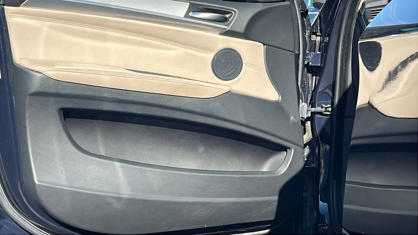 Used 2008 BMW X6 xDrive35i image 23