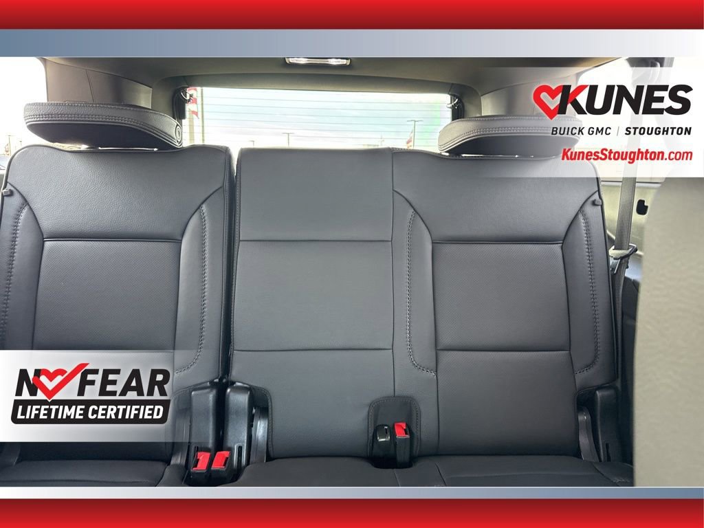 Used 2025 GMC Yukon XL Denali image 43