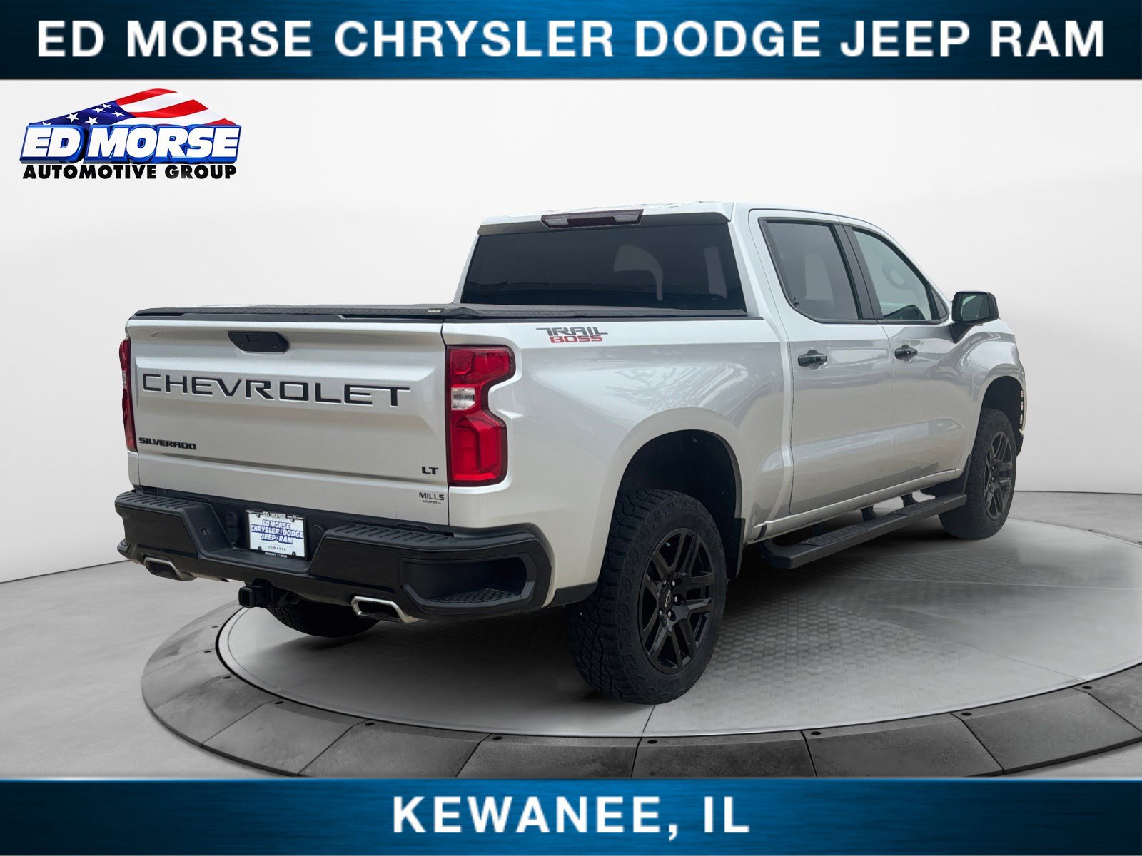 Used 2021 Chevrolet Silverado 1500 LT Trail Boss w/ Bed Protection Package image 5