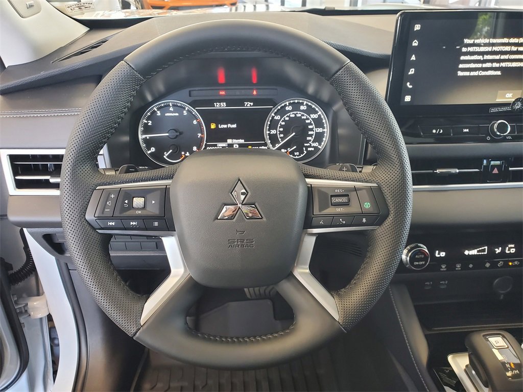 New 2025 Mitsubishi Outlander Trail Edition image 17