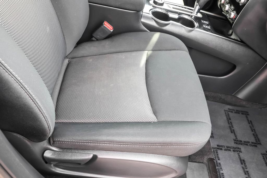 Used 2017 Nissan Pathfinder SV w/ SV Cold Weather Package image 40