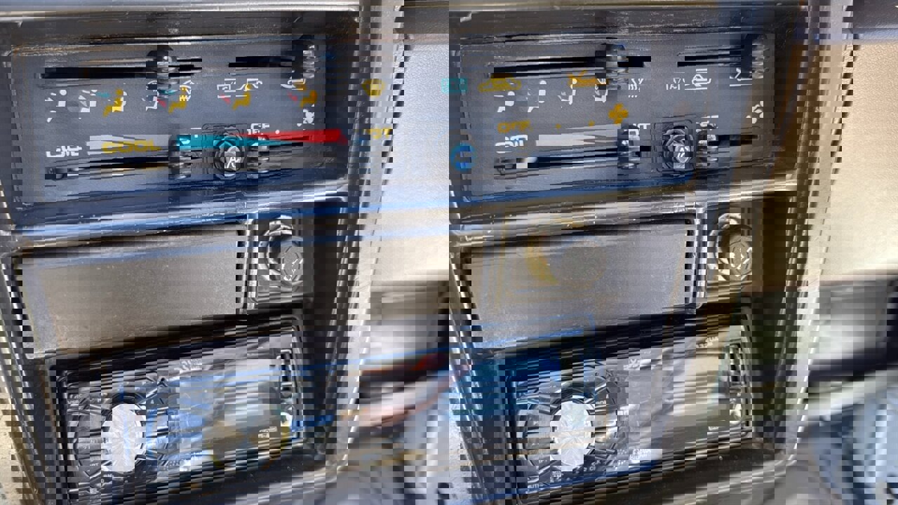 Used 1988 Suzuki Samurai 4WD Soft Top image 49