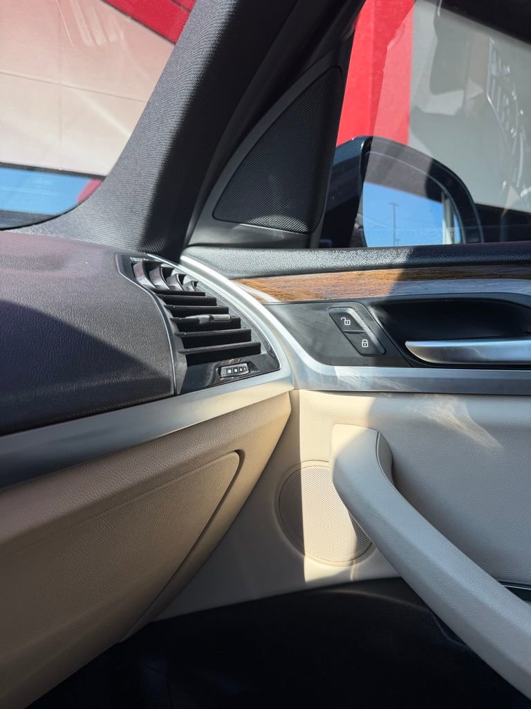 Used 2020 BMW X3 sDrive30i image 17