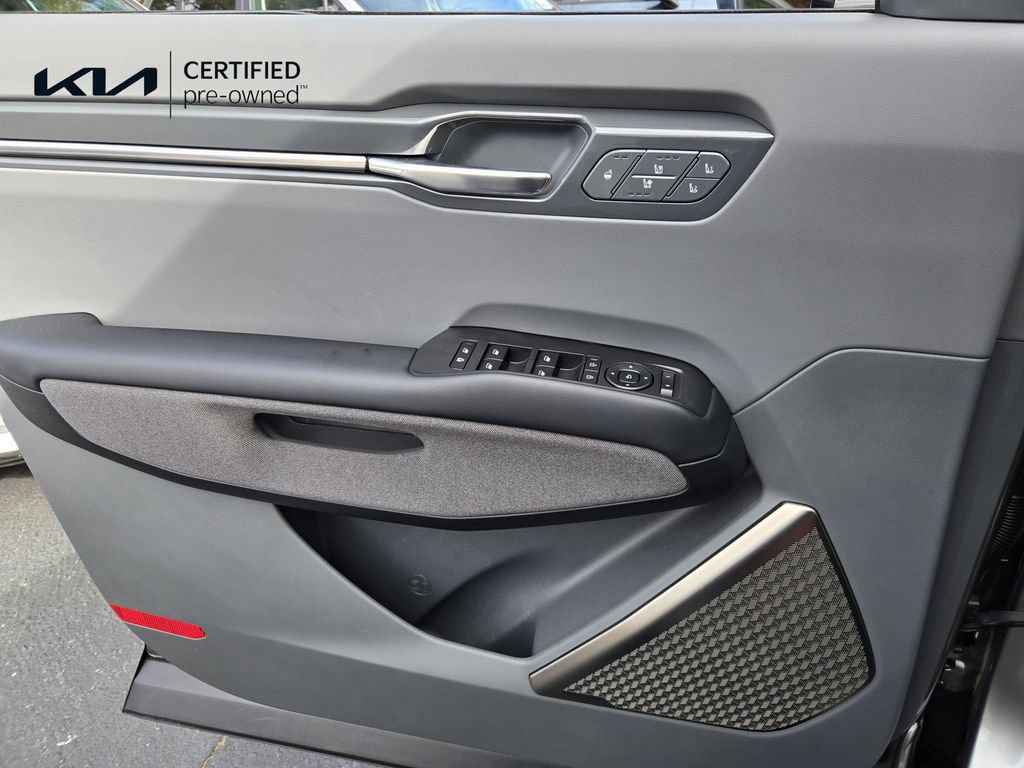 Certified 2024 Kia EV9 Land AWD/4WD image 27