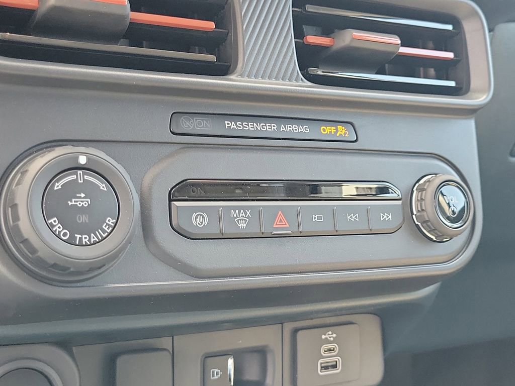 New 2026 Ford Maverick Lariat image 25