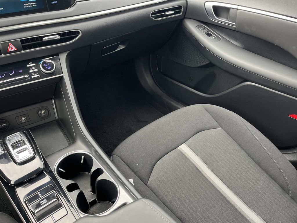 Used 2023 Hyundai Sonata SEL w/ Preferred Accessory Package image 13
