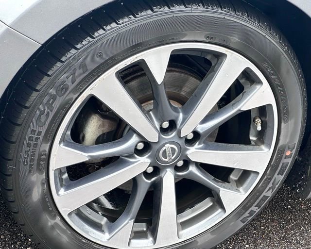 Used 2016 Nissan Altima 2.5 SR FWD image 12