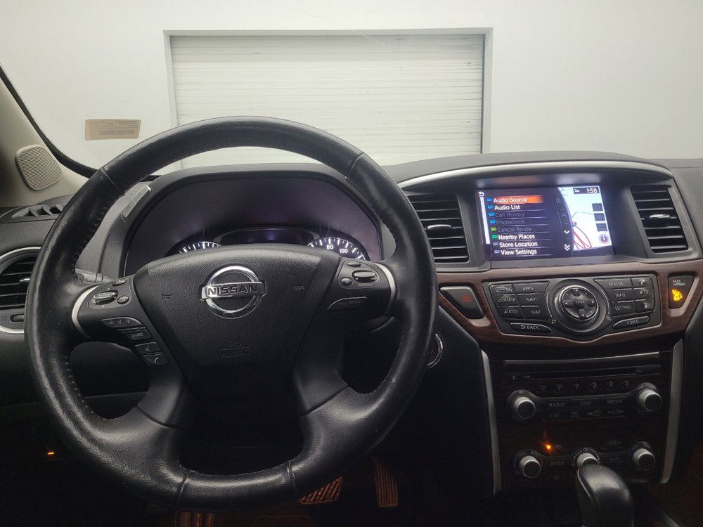 Used 2019 Nissan Pathfinder Platinum FWD image 22