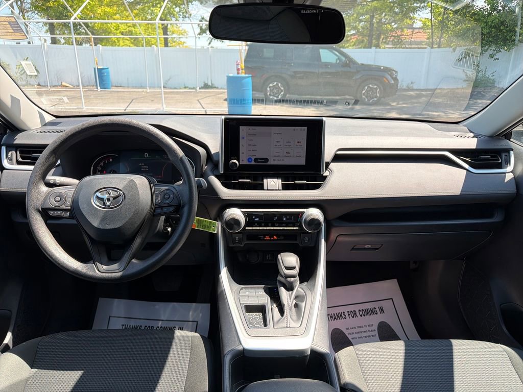 Used 2025 Toyota RAV4 LE FWD image 14