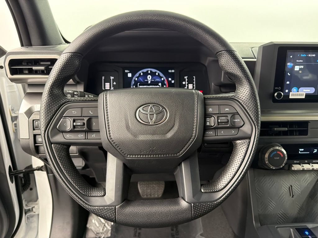 Used 2026 Toyota Tacoma SR5 AWD/4WD image 30