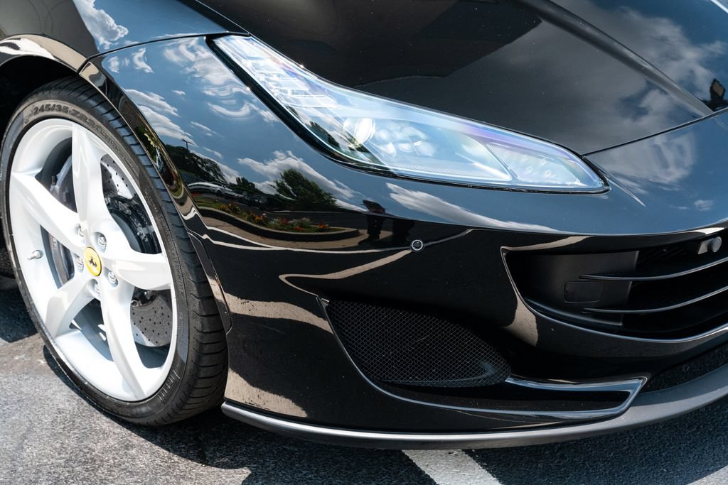 Used 2019 Ferrari Portofino RWD image 8