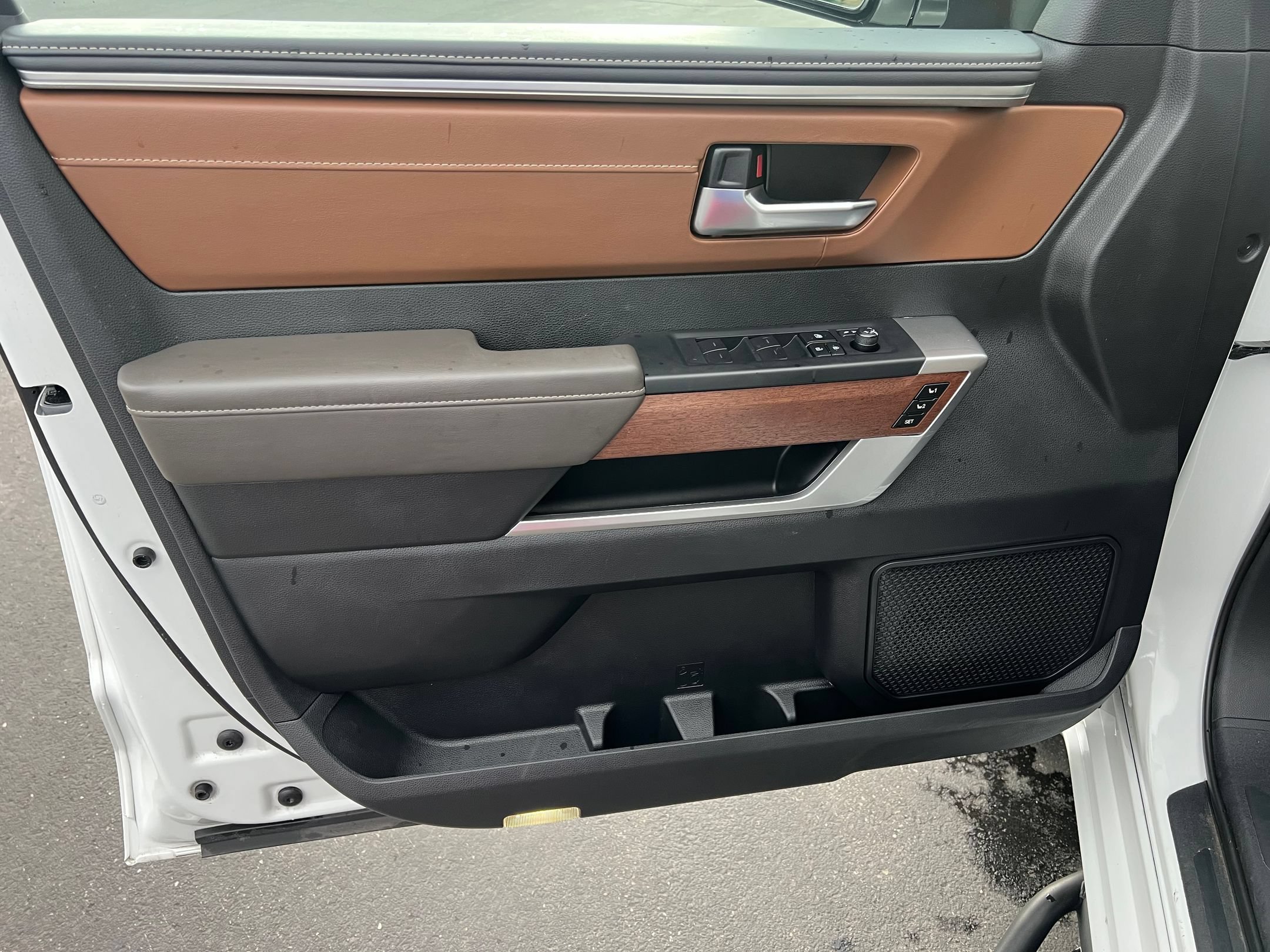 Certified 2025 Toyota Tundra 1794 Edition AWD/4WD image 10