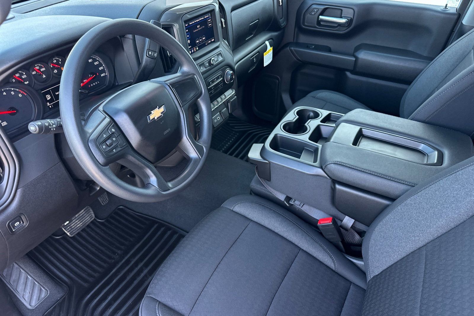 New 2026 Chevrolet Silverado 1500 Custom w/ Turbomax Blackout Package image 10