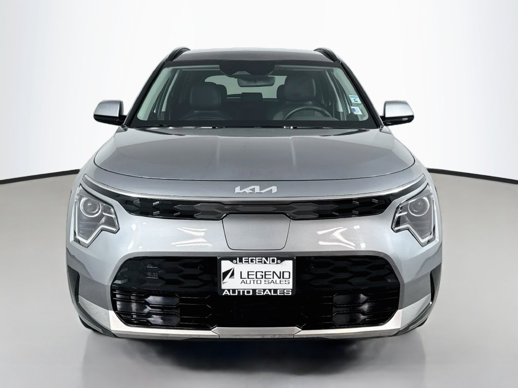 Used 2024 Kia Niro Wind w/ Wind Preserve Package FWD image 3