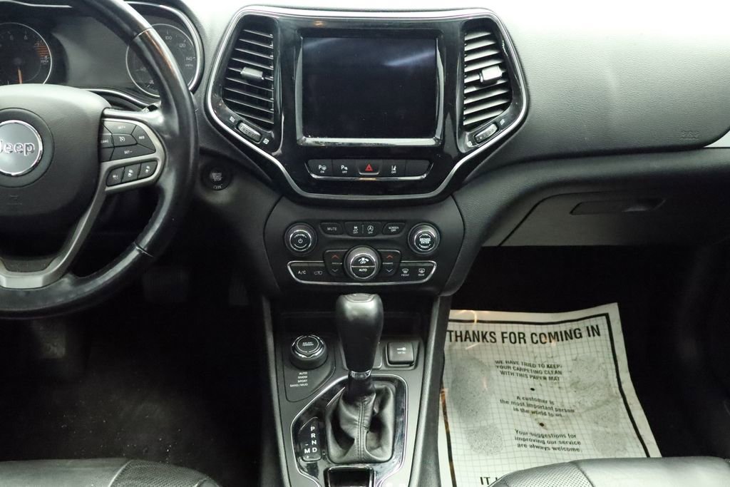 Used 2021 Jeep Cherokee Limited image 27