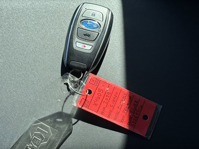 Certified 2025 Subaru Outback Premium image 30