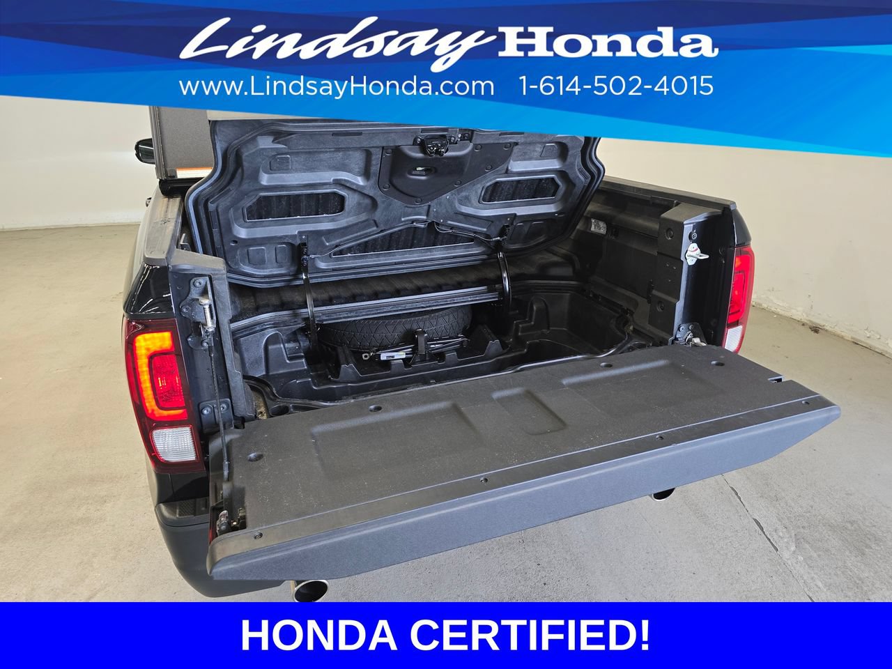 Certified 2023 Honda Ridgeline Sport image 9
