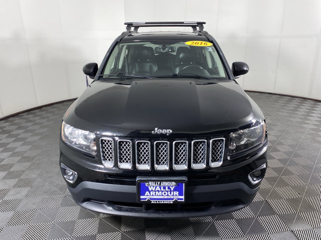 Used 2016 Jeep Compass High Altitude AWD/4WD image 10