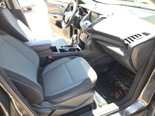 Used 2019 Ford Escape SE FWD image 27