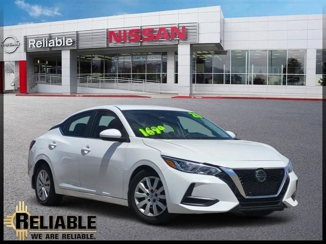 Used 2020 Nissan Sentra S FWD image 1
