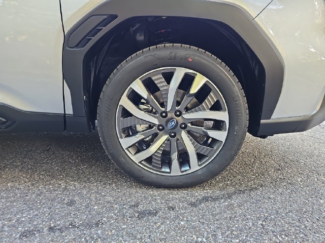 New 2026 Subaru Forester Touring AWD/4WD image 19