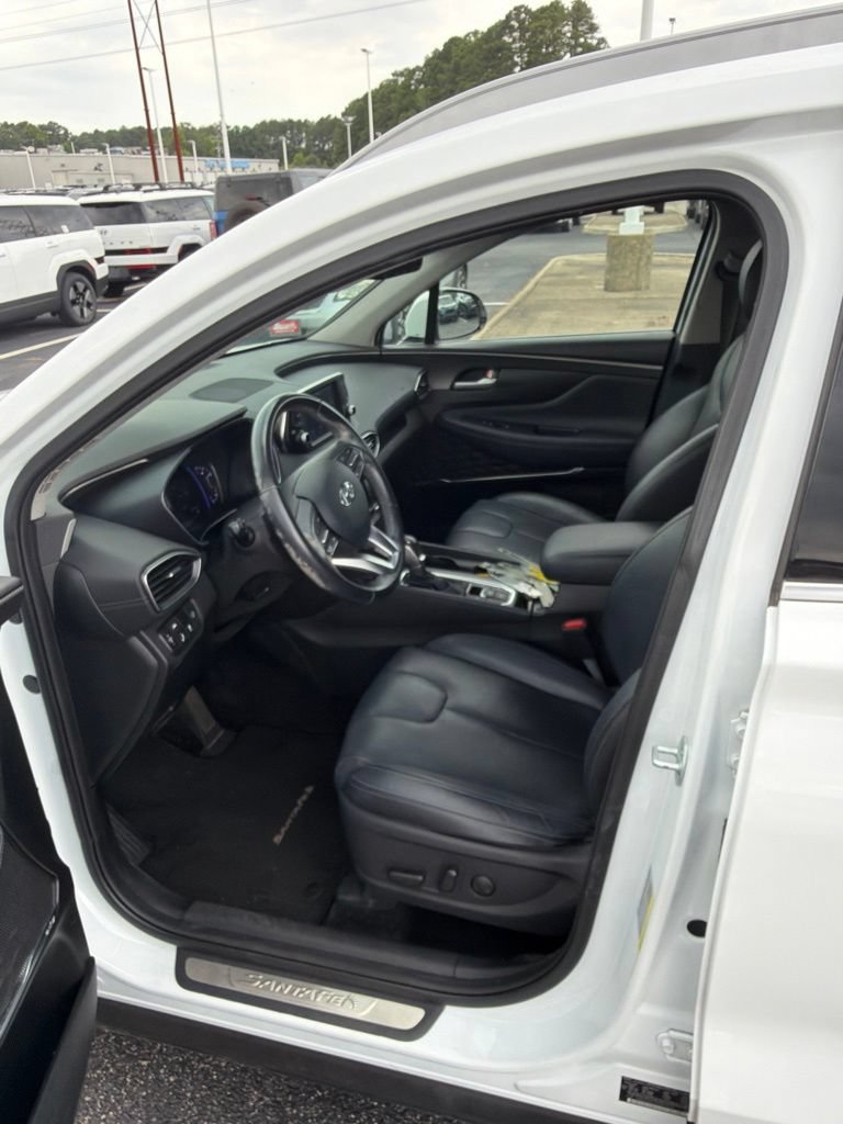 Used 2019 Hyundai Santa Fe Limited FWD image 17